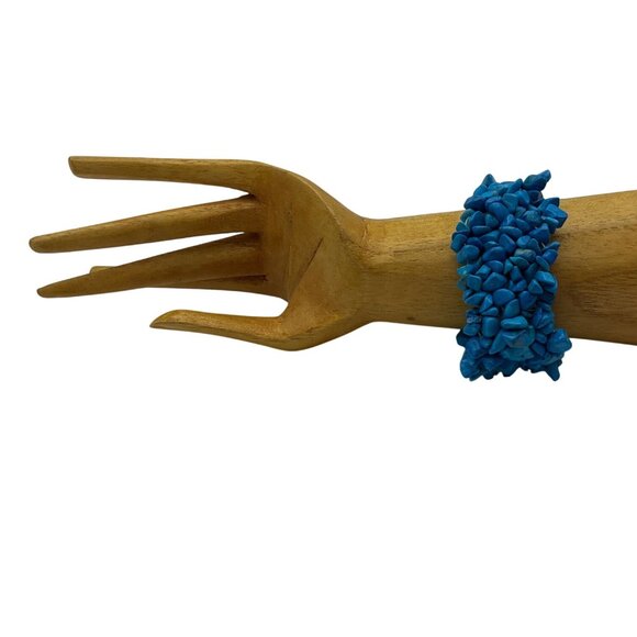 New Artisan Howlite Turquoise Tone Chip Stone Beaded Bracelet Toggle Handcrafted - Picture 3 of 13